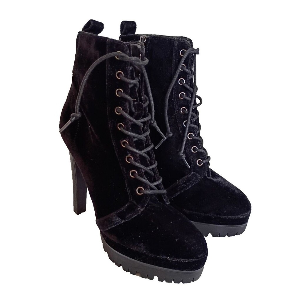 ALDO Goth Aliria-99 Black Velvet Lace Up Platform Stiletto Boots Size 8 NEW